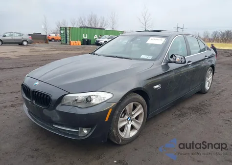 2012 BMW 528I xDrive z USA, uszkodzony, nr VIN WBAXH5C52CDW10651